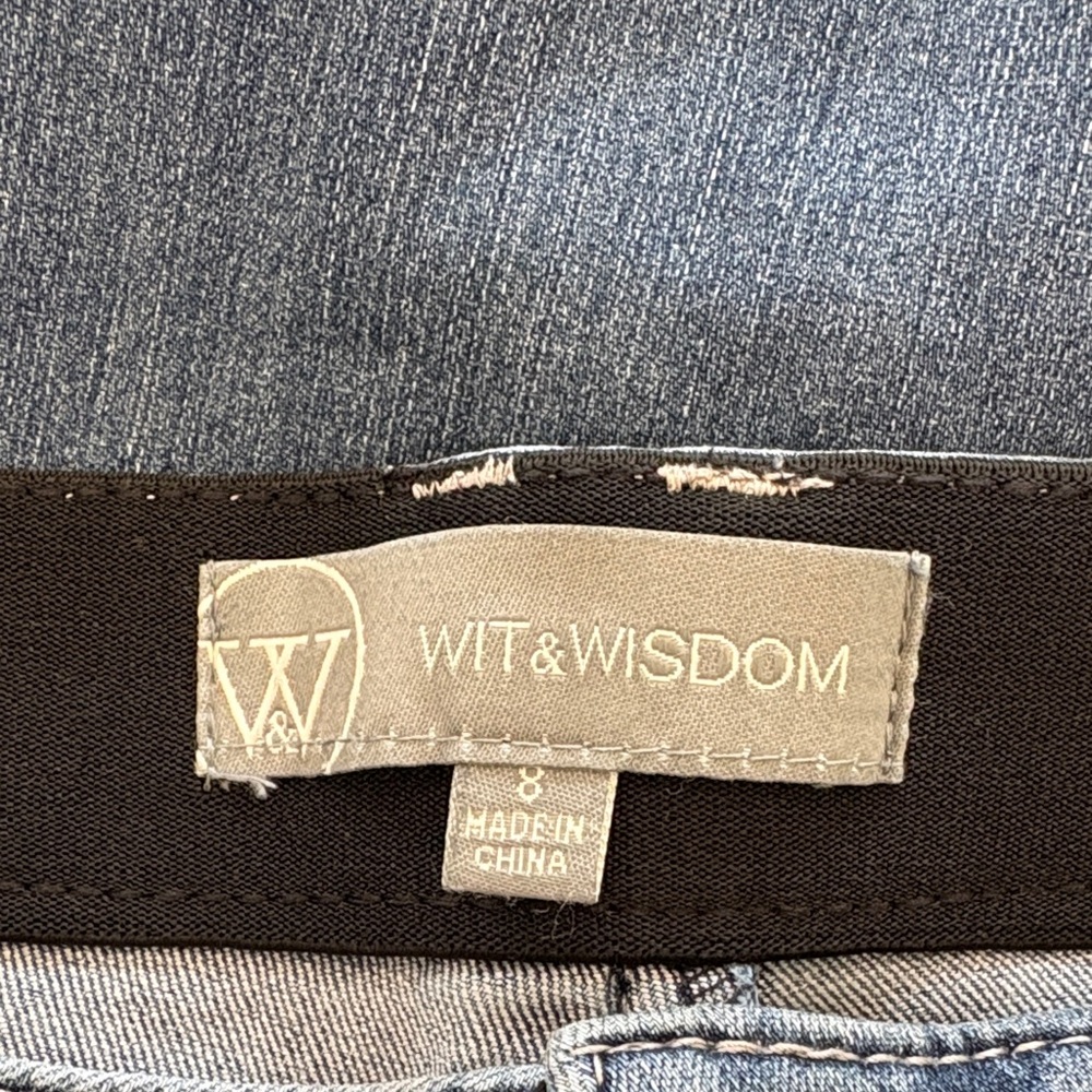 Women's Wit and Wisdom Blue Jeans - Picture 8 of 8